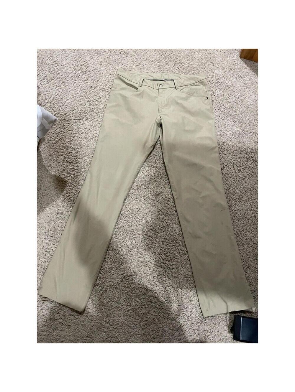 Men's LUlulemon ABC pants beige size 32 inseam 32 5 pockets